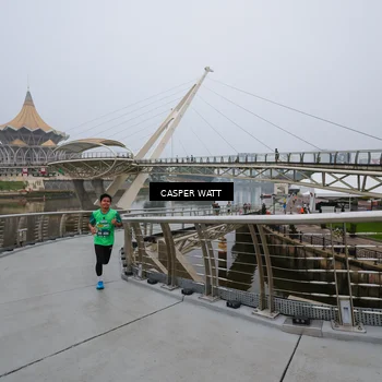 Runner Photo 8550800