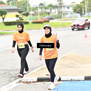 Runner Photo 8550889