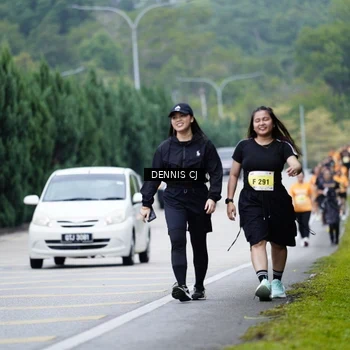 Runner Photo 8550935
