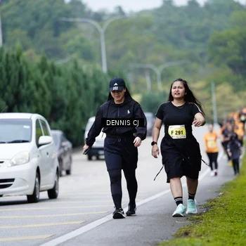 Runner Photo 8550946