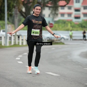 Runner Photo 8551016