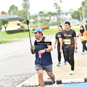 Runner Photo 8551018