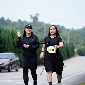 Runner Photo 8551038