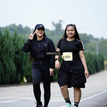 Runner Photo 8551054