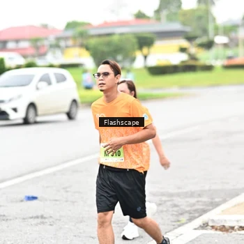 Runner Photo 8551058