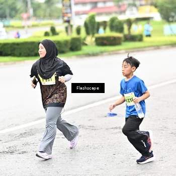 Runner Photo 8551272