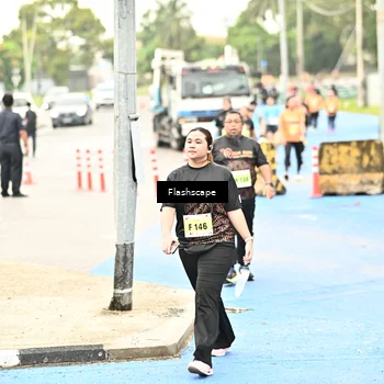 Runner Photo 8551363