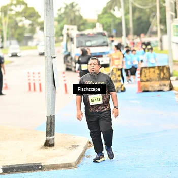 Runner Photo 8551372