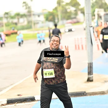 Runner Photo 8551398