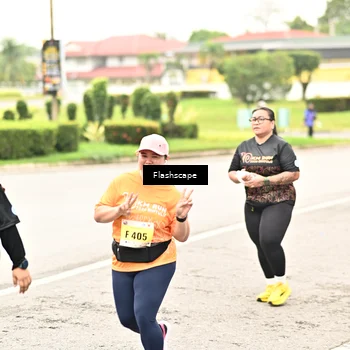 Runner Photo 8551412