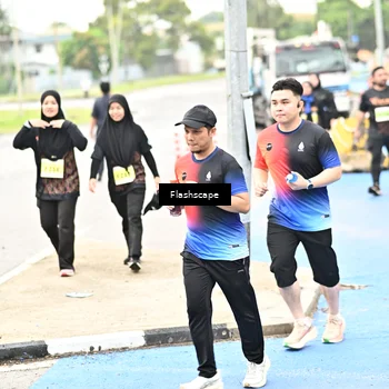 Runner Photo 8551461