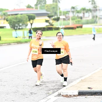 Runner Photo 8551535