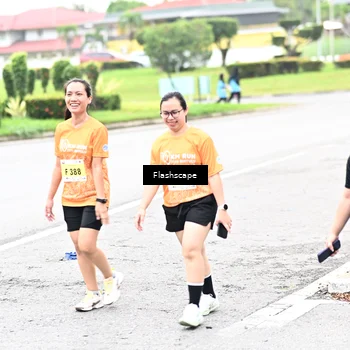 Runner Photo 8551546
