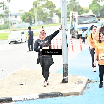 Runner Photo 8551654
