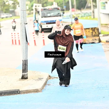 Runner Photo 8551708