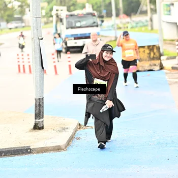 Runner Photo 8551715