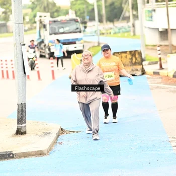 Runner Photo 8551726
