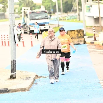Runner Photo 8551735
