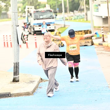 Runner Photo 8551788