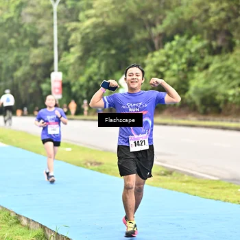 Runner Photo 8551880