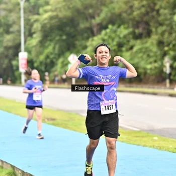 Runner Photo 8551924