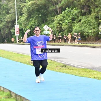 Runner Photo 8551946