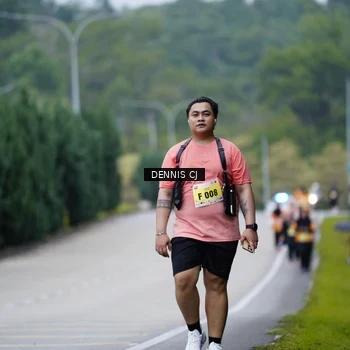 Runner Photo 8551953
