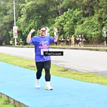 Runner Photo 8551954