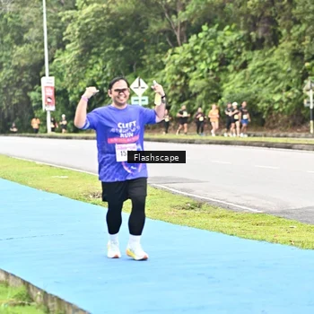 Runner Photo 8551959