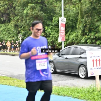 Runner Photo 8551996