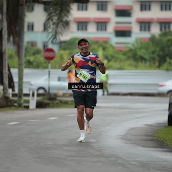 Runner Photo 8552029