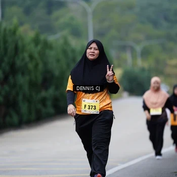 Runner Photo 8552072