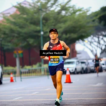 Runner Photo 8552077
