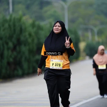 Runner Photo 8552078
