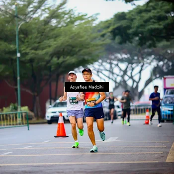 Runner Photo 8552079