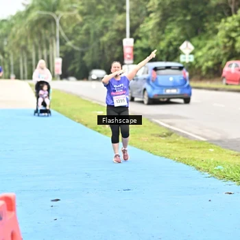 Runner Photo 8552082