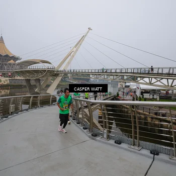 Runner Photo 8552086