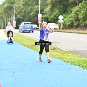 Runner Photo 8552095