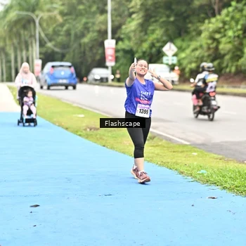 Runner Photo 8552098
