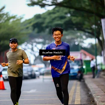 Runner Photo 8552112