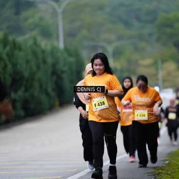 Runner Photo 8552114