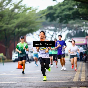 Runner Photo 8552172