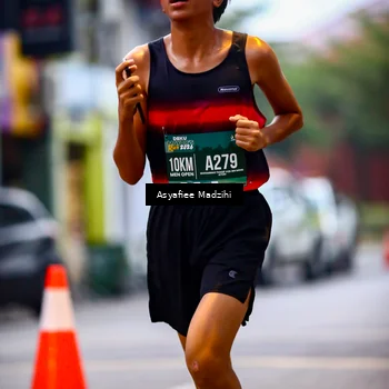 Runner Photo 8552281