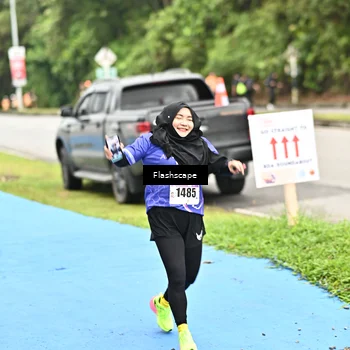 Runner Photo 8552285