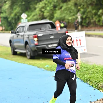 Runner Photo 8552296