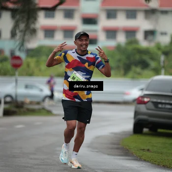 Runner Photo 8552312