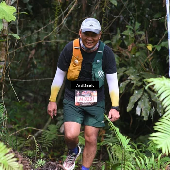 Runner Photo 8552348