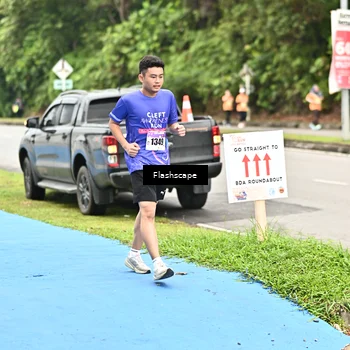 Runner Photo 8552352