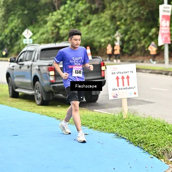 Runner Photo 8552374