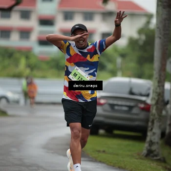 Runner Photo 8552376